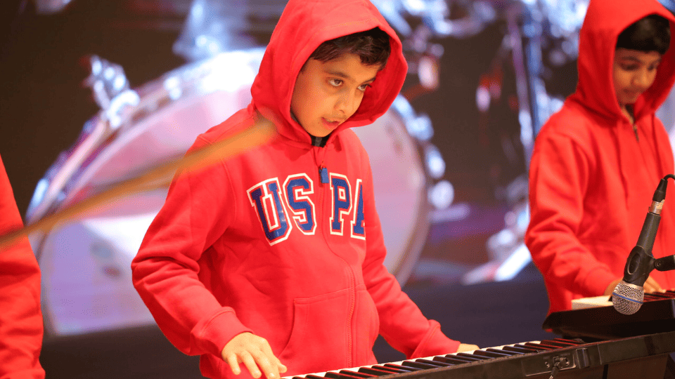 Keyboard Performance - Dhwani Kala Mahotsav - best keyboard classes in Gurgaon | Dhwani Sangeet