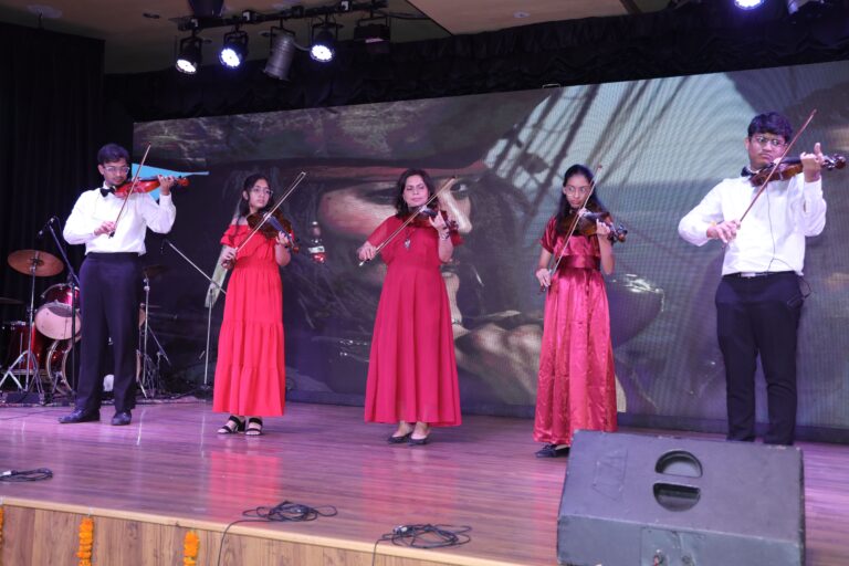 Violin Performance - Violin classes in Gurgaon | Dhwani Sangget