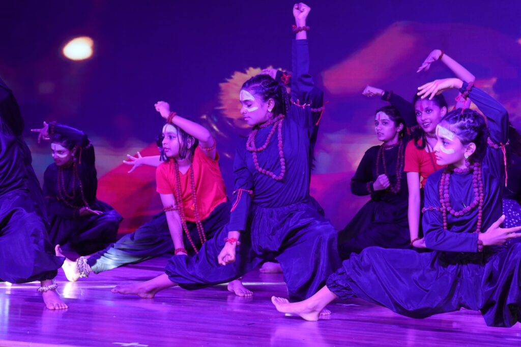 Kids dance classes in Gurgaon | Dhwani Sangeet