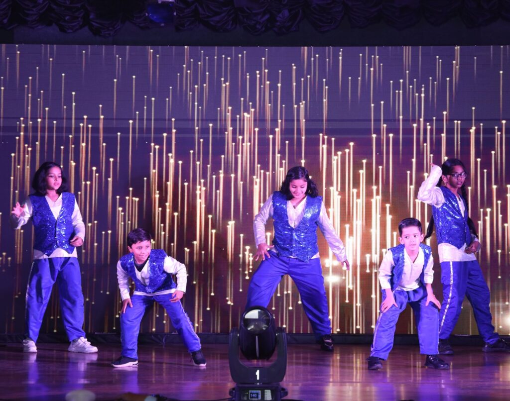 Hrithik Roshan Theme | Dance Cover Performance | western dance classes in Gurgaon | Dhwani Sangeet